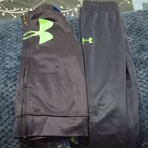 EUC Under Armour Joggers & hoodie